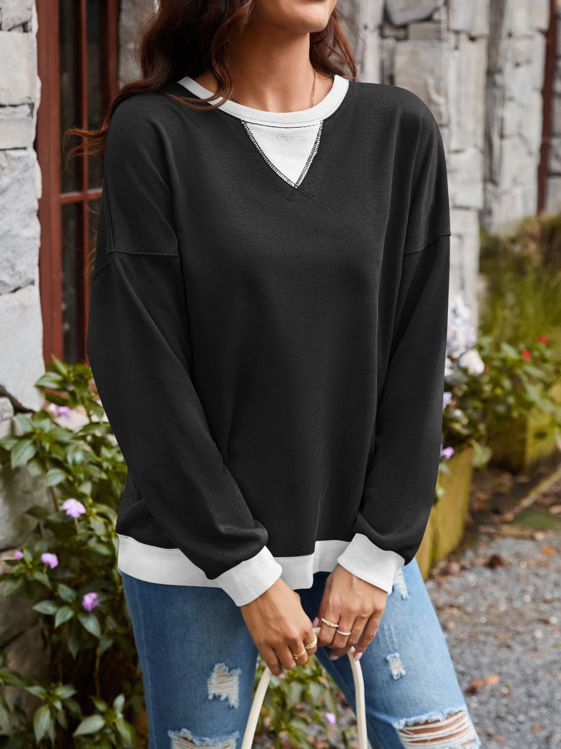 Lovelet Contrast Round Neck Long Sleeve Sweatshirt - EkaVibe