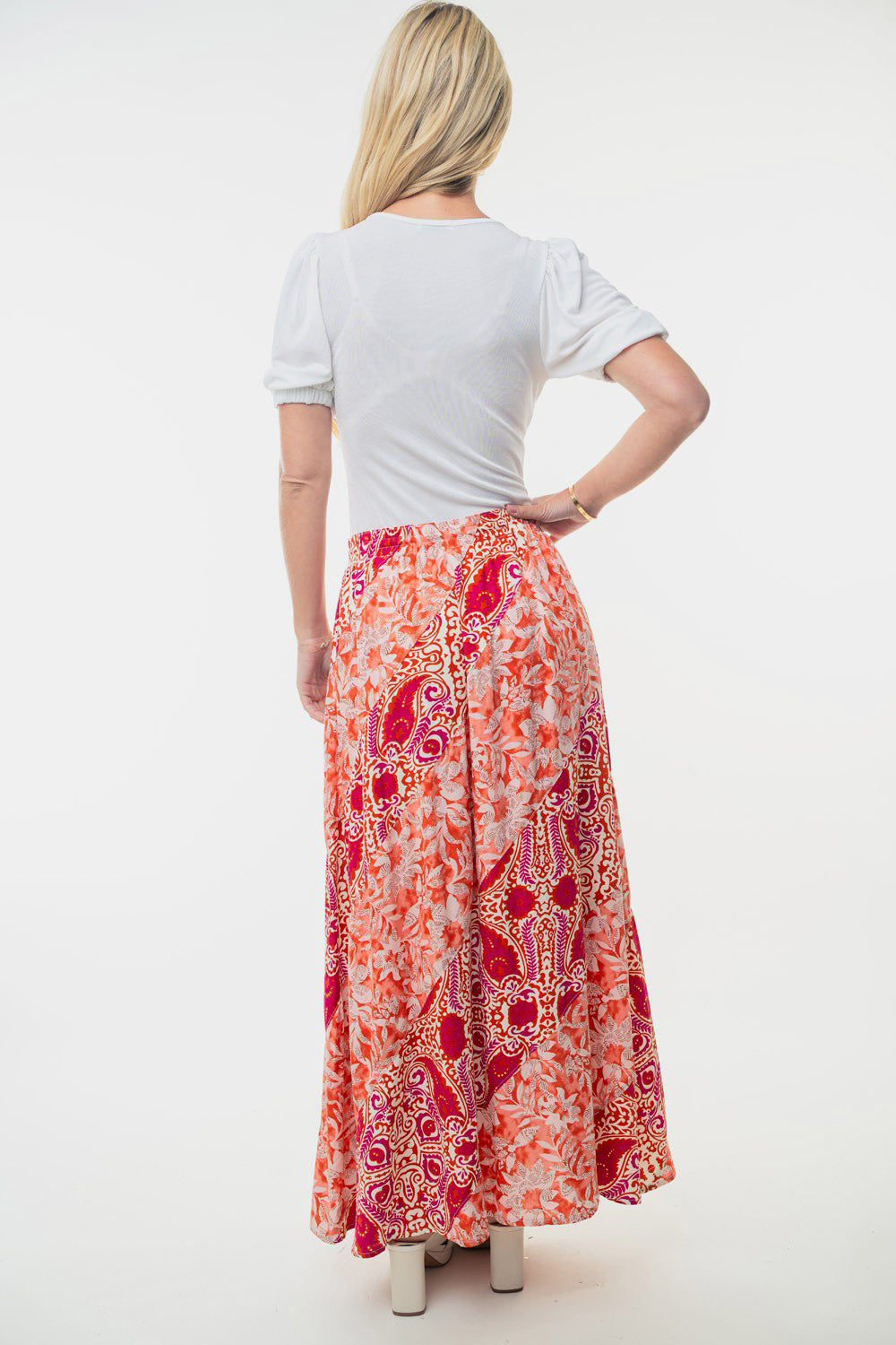 White Birch Full Size High Waisted Floral Woven Skirt - EkaVibe