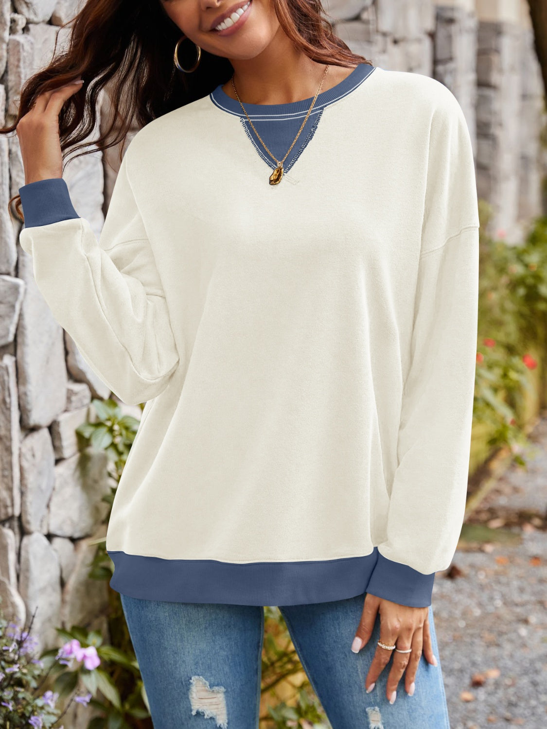 Lovelet Contrast Round Neck Long Sleeve Sweatshirt - EkaVibe