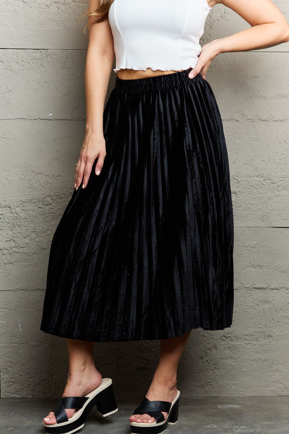 Ninexis Accordion Pleated Flowy Midi Skirt - EkaVibe