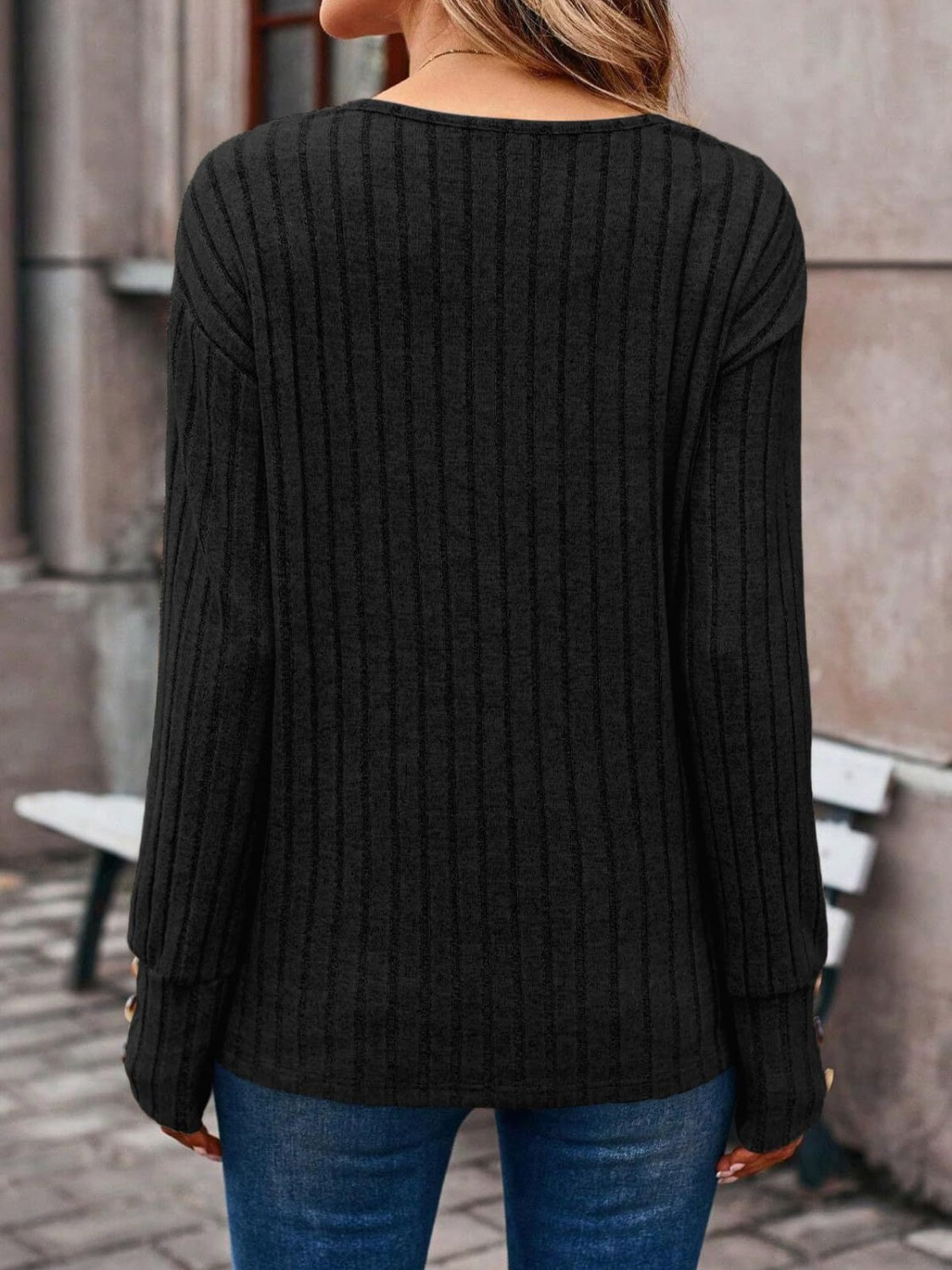 Ribbed V-Neck Long Sleeve T-Shirt - EkaVibe