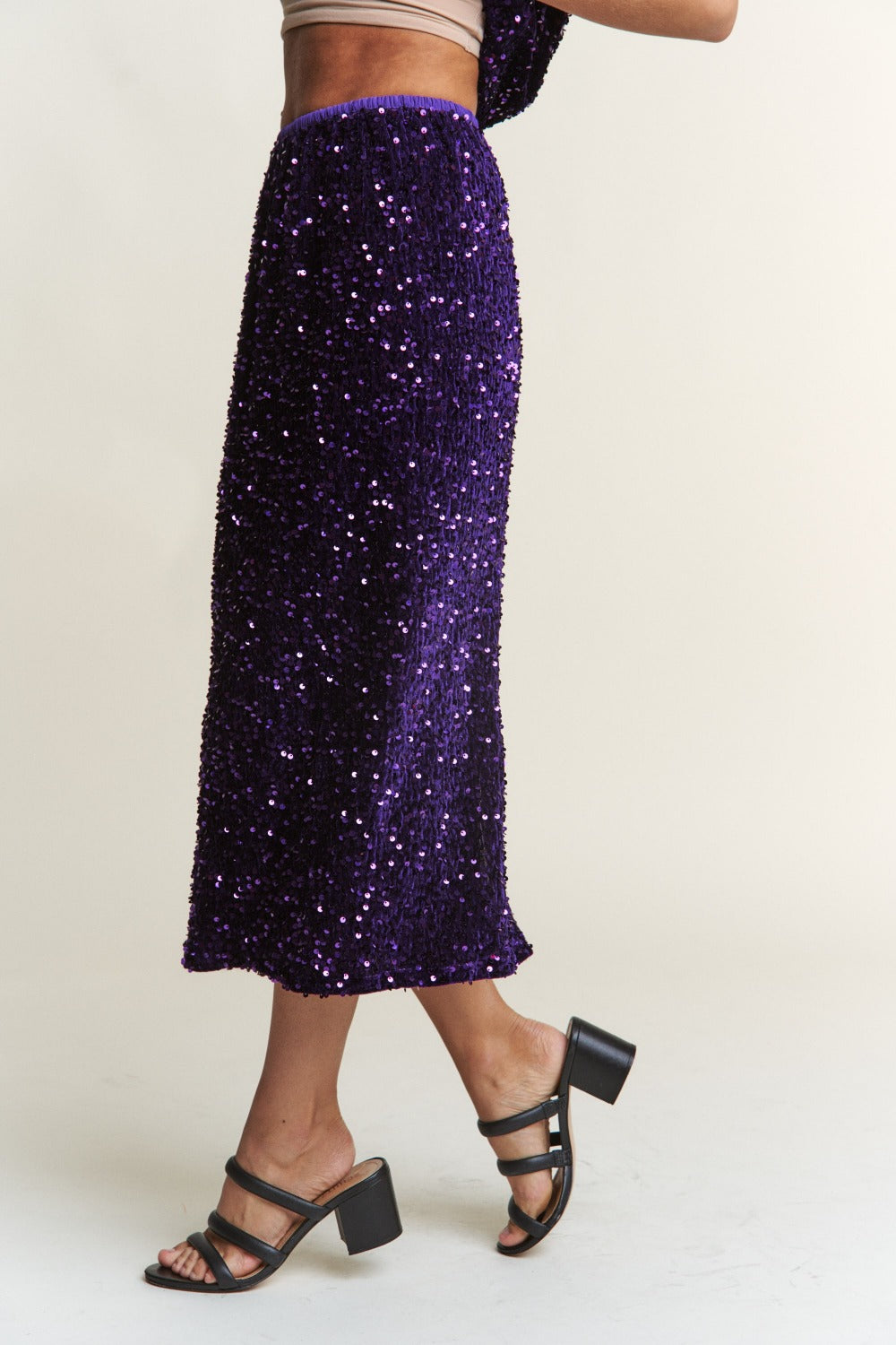 J.NNA Sequin Back Slit Midi Skirt - EkaVibe