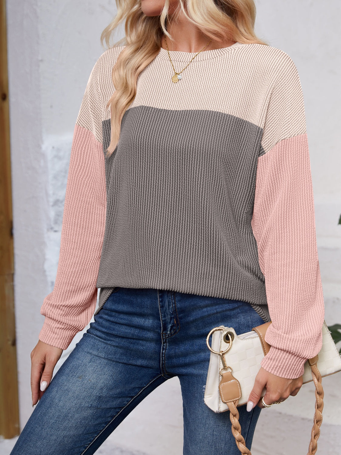 Lovelet Color Block Round Neck Long Sleeve Sweatshirt - EkaVibe