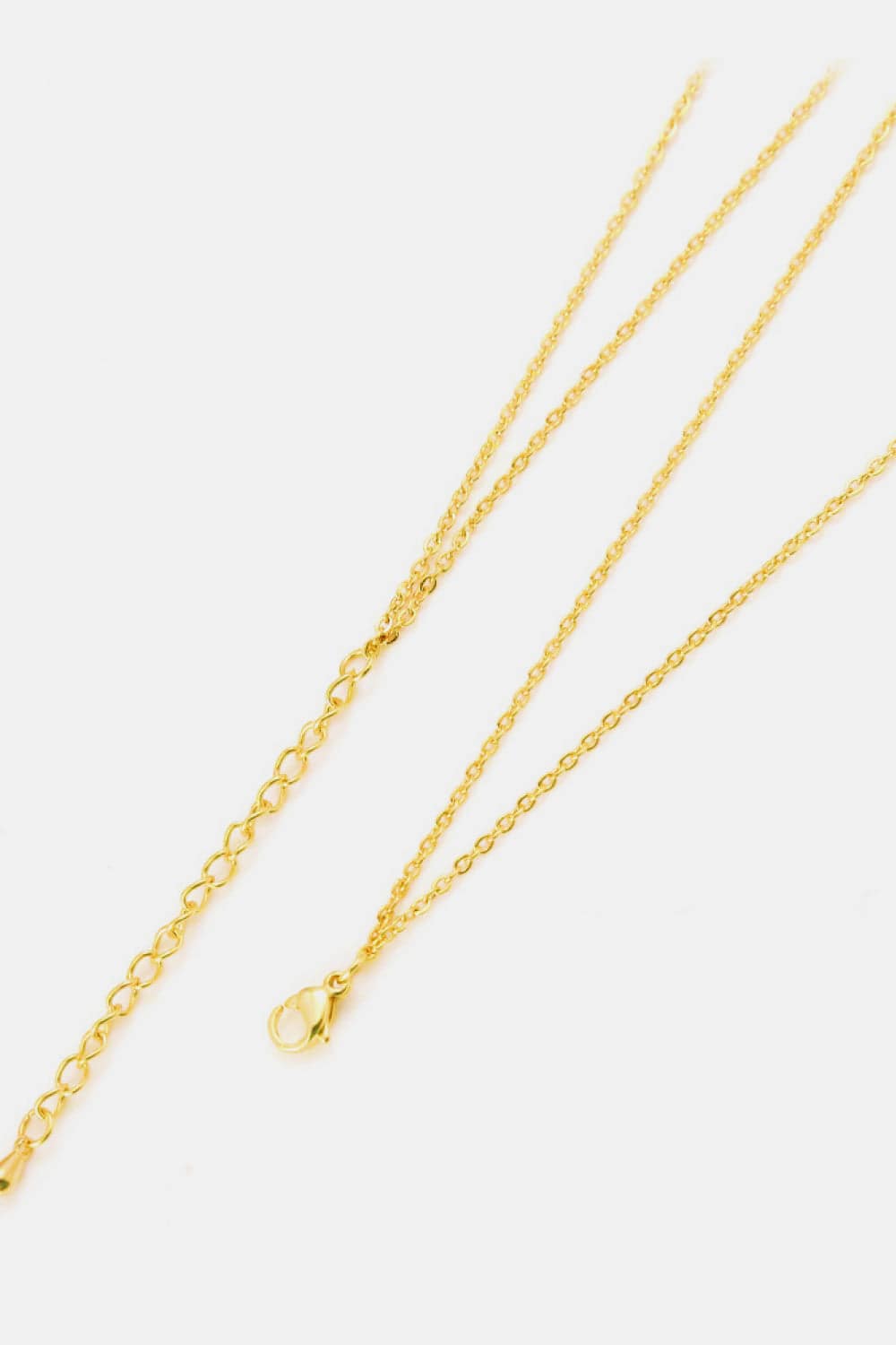 Linked Ring Pendant Chain Necklace - EkaVibe