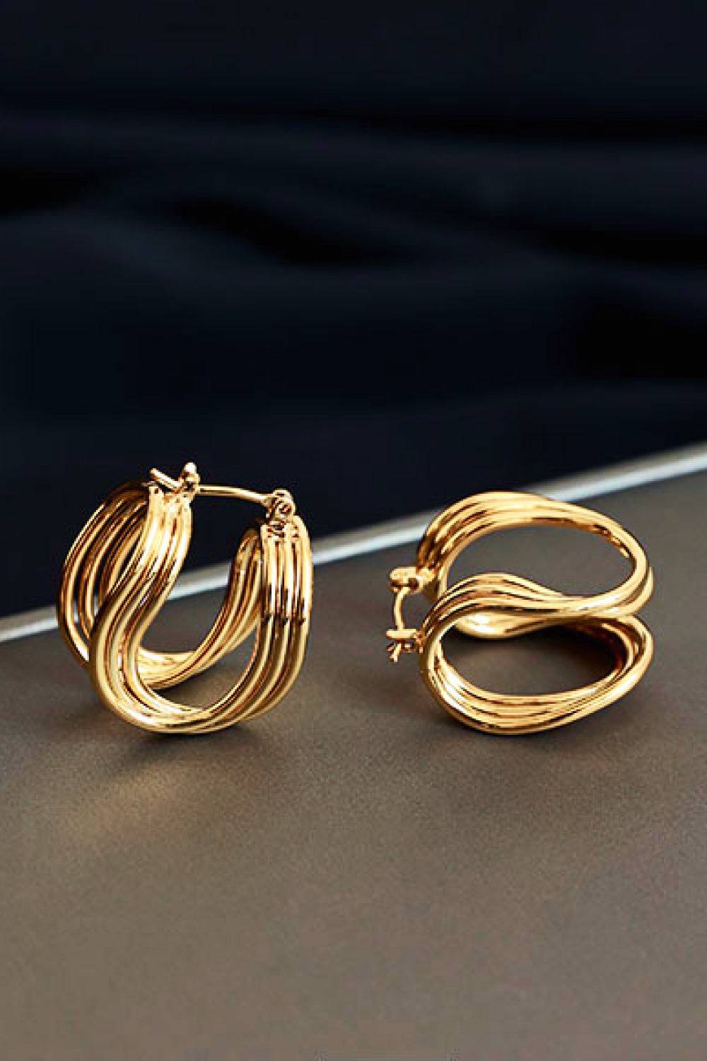 U-Shaped Hoop Earrings - EkaVibe